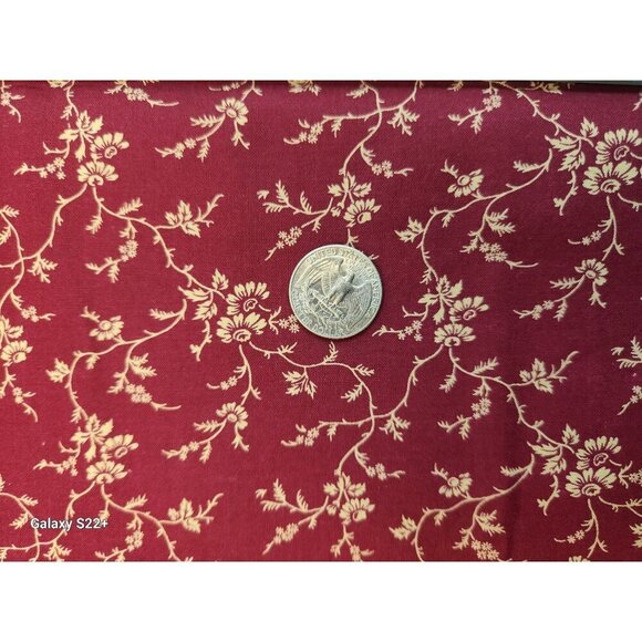 Classic Cottons Burgundy Floral Fabric 1 Yard 100% Cotton Quilting Sewing Materi - Picture 6 of 6